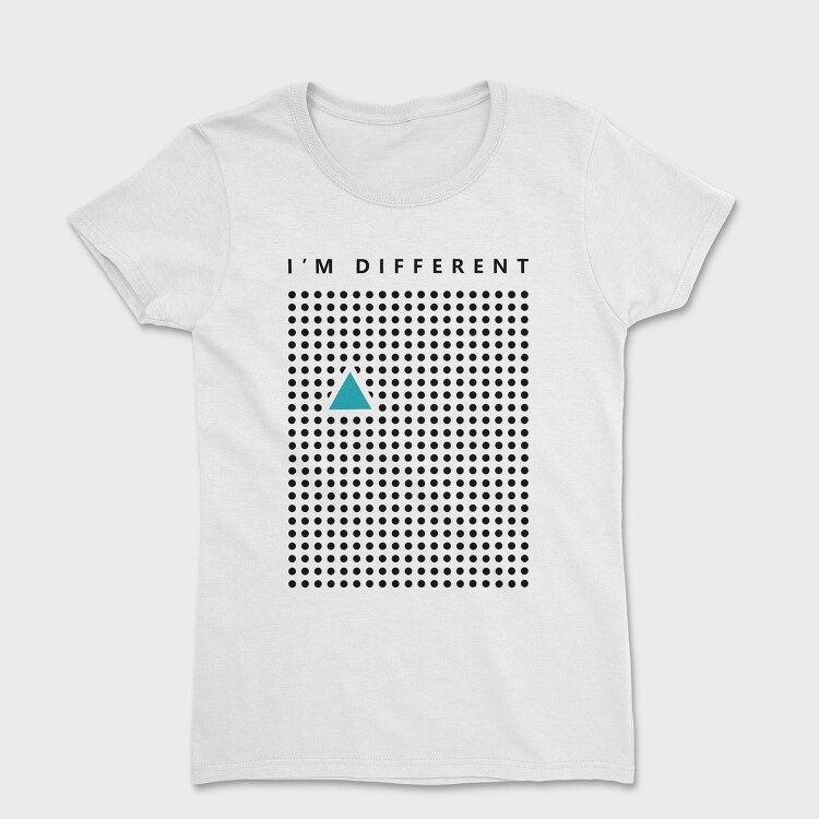 Im Different Triangle, Tricou Femei