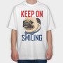 Pug Keep On Smiling, Tricou Oversize Barbati (Unisex)