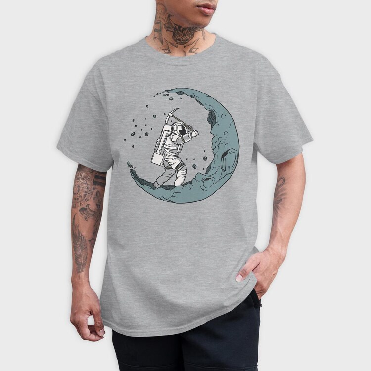 Astronaut Digging The Moon, Tricou Barbati (Unisex)