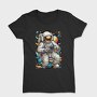 Astronaut Gamer In Cosmic Hues, Tricou Femei