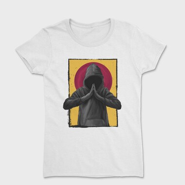 Man Praying In A Hood Realistic, Tricou Femei