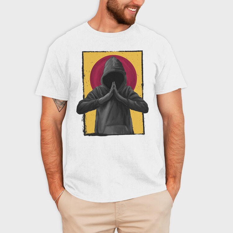 Man Praying In A Hood Realistic, Tricou Barbati (Unisex)