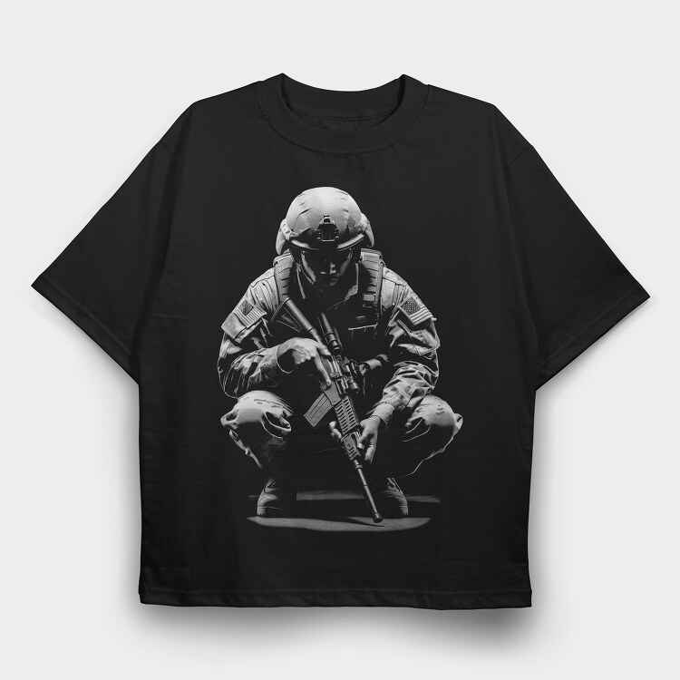 Soldier Crouching, Tricou Oversize Barbati (Unisex)