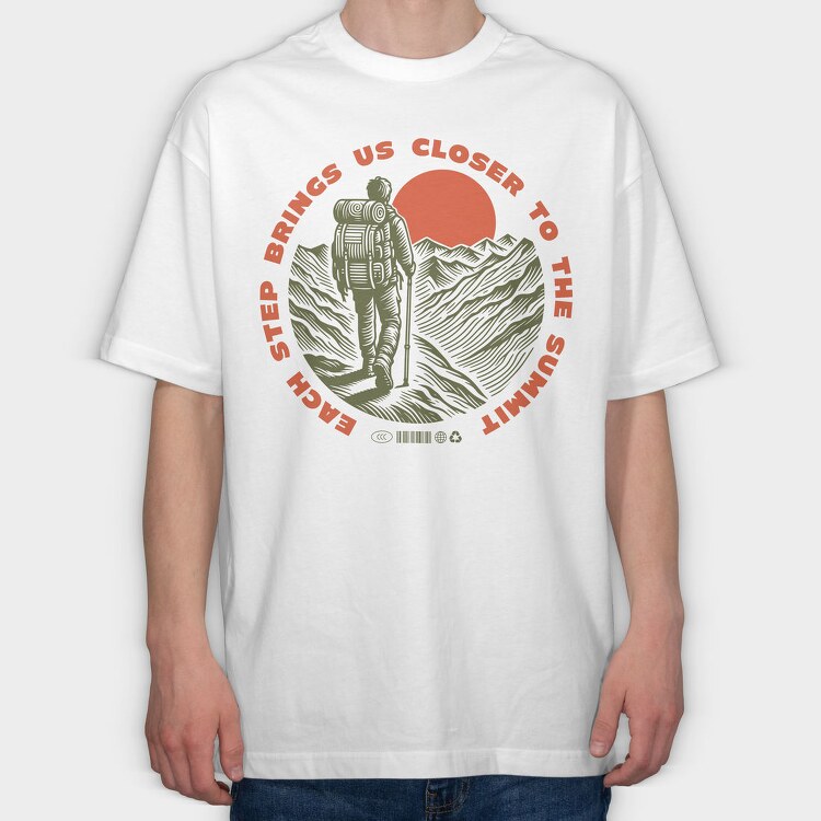 Each Step Brings Us Closer to the Summit, Tricou Oversize Barbati (Unisex)