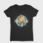 Man Hiking Over Planet Earth, Tricou Femei