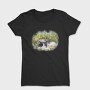 Cat Sleeping in Flower Field, Tricou Femei