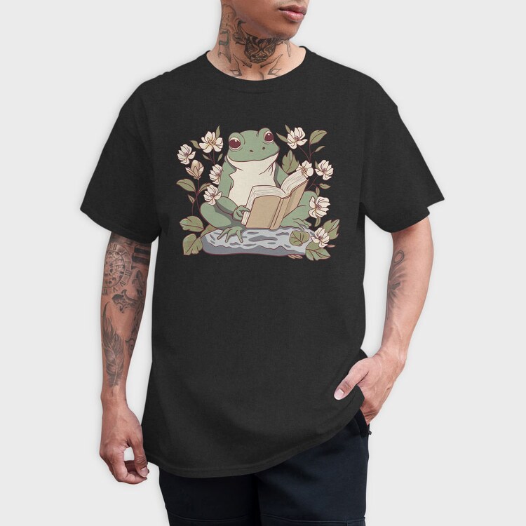 Frog Reading Cottagecore, Tricou Barbati (Unisex)