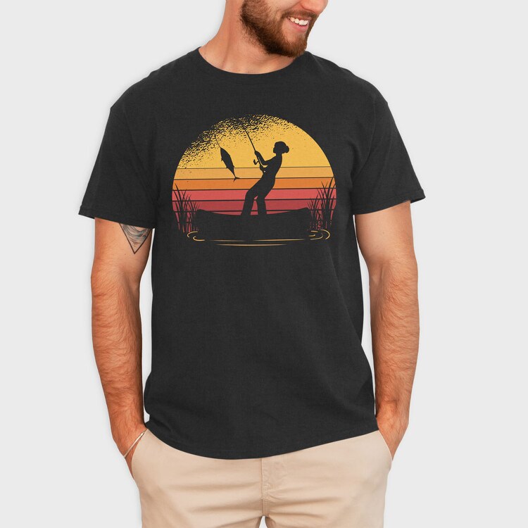 Woman Fishing Sunset, Tricou Barbati (Unisex)