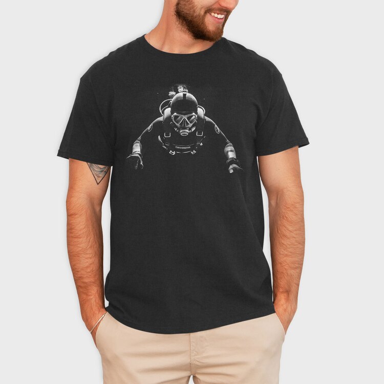 Scuba Diver Monochrome Front View, Tricou Barbati (Unisex)