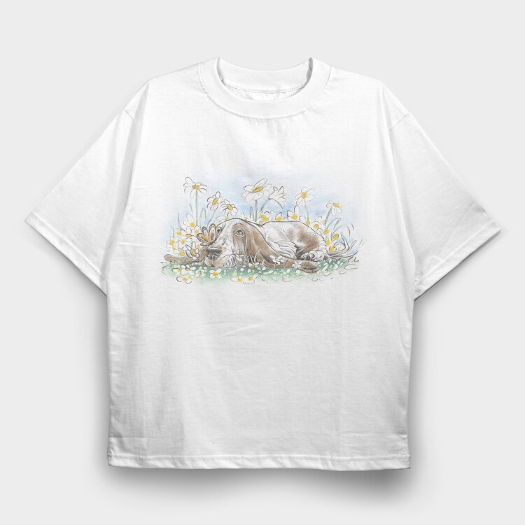 Dog On Flower Field Lying, Tricou Oversize Barbati (Unisex)
