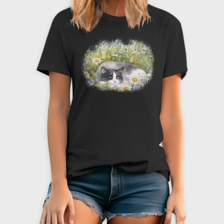 Cat Sleeping in Flower Field, Tricou Barbati (Unisex)