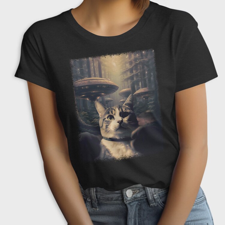 Cat With Alien Spaceships, Tricou Femei
