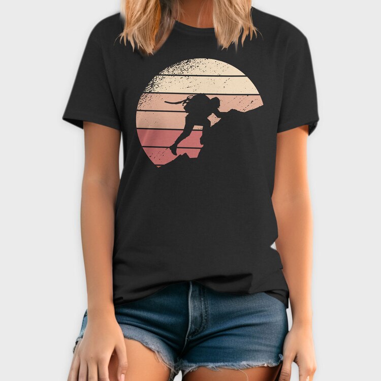 Mountain Climbing Retro Sunset, Tricou Barbati (Unisex)