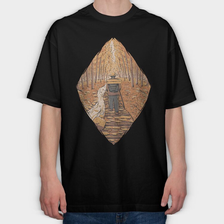 Hiker Autumn Path, Tricou Oversize Barbati (Unisex)