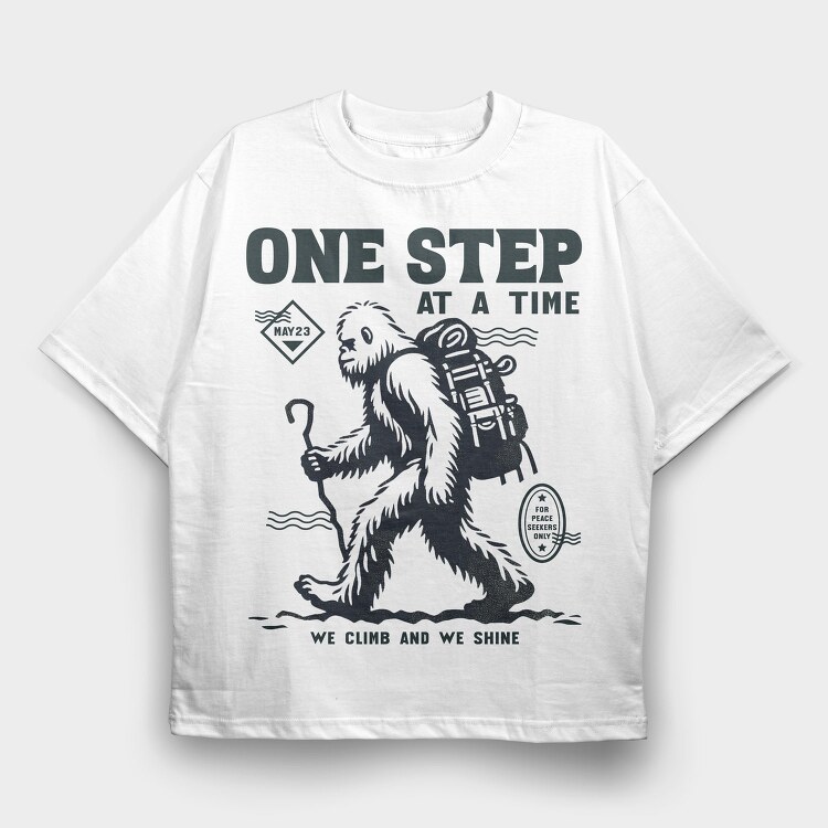 Bigfoot Hiking Trend One Step, Tricou Oversize Barbati (Unisex)