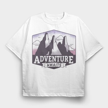 Adventure Awaits, Tricou Oversize Barbati (Unisex)