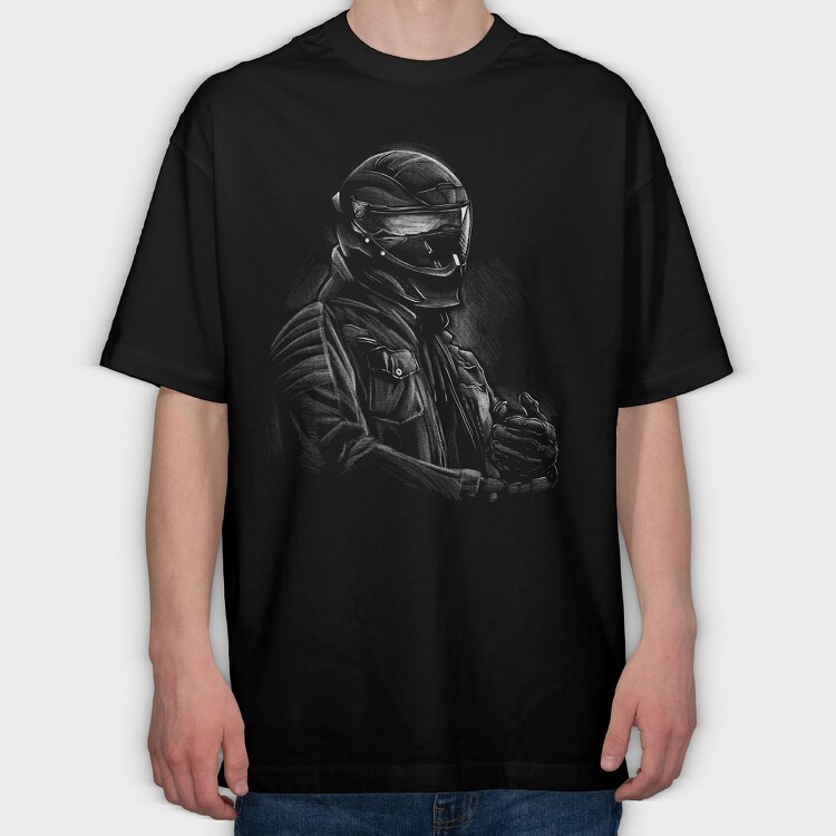 Helmet Rider Monochrome Portrait, Tricou Oversize Barbati (Unisex)